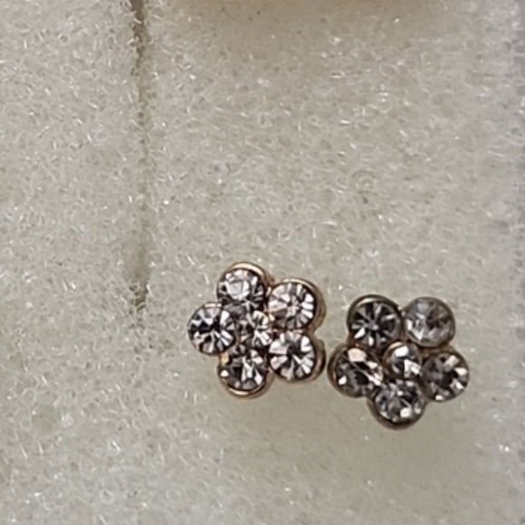 🔥6 Pairs Assorted Stud Earrings, Set #3 - Picture 9 of 10